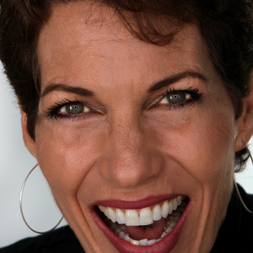 Ellen Rohr Headshot